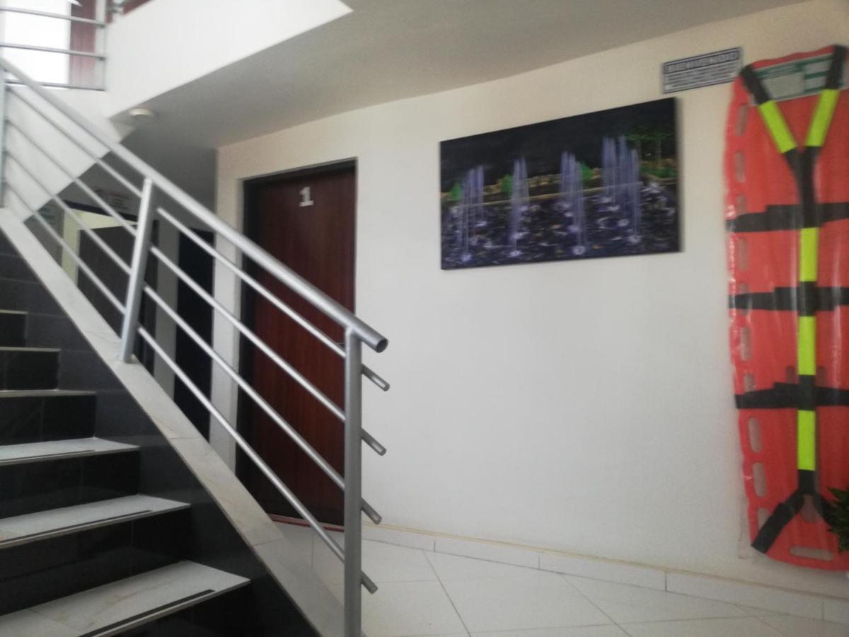 Hotel La Rueda Sr バルボサ エクステリア 写真